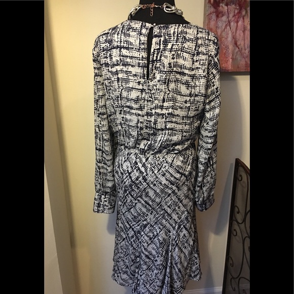 Banana Republic Dress - Picture 3 of 5